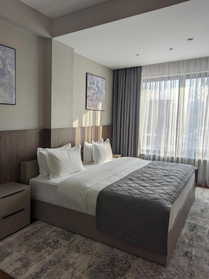 Raavah Aparthotel Almaty Eksteriør bilde